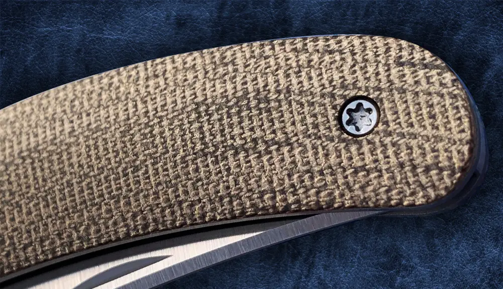 Best Knife Handle Material For Sweaty Hands