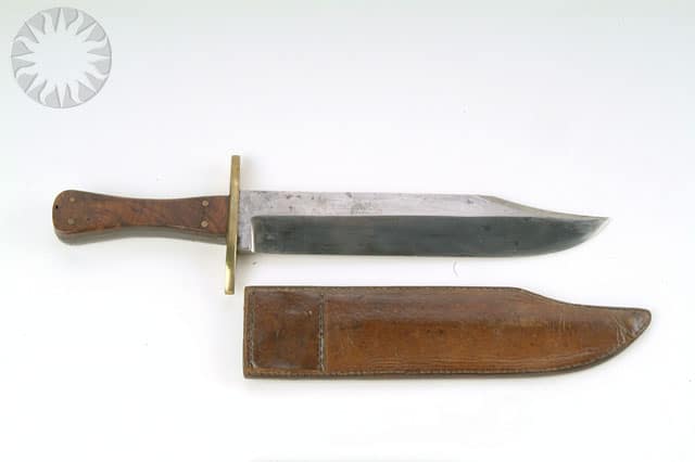 coffin-handle-knife